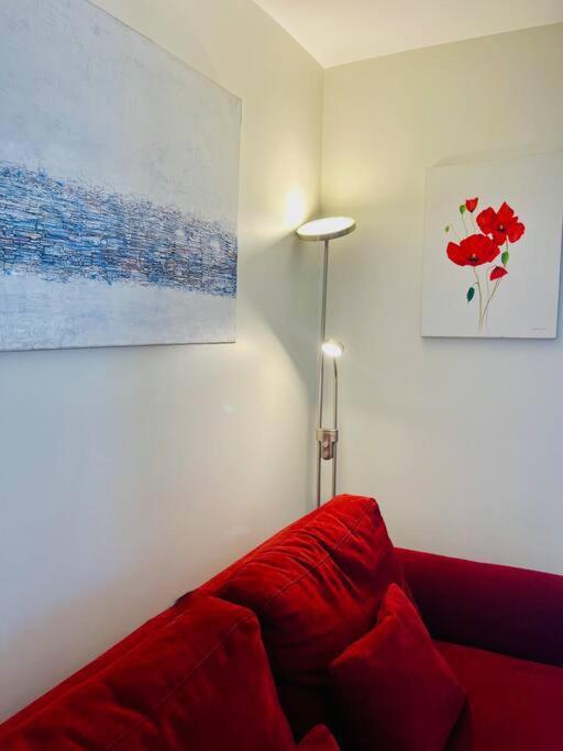 "Clavel 26" Joli T2 En Duplex A 3 Min Des Halles سُت المظهر الخارجي الصورة