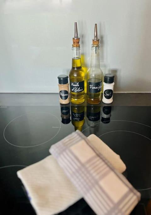 "Clavel 26" Joli T2 En Duplex A 3 Min Des Halles سُت المظهر الخارجي الصورة